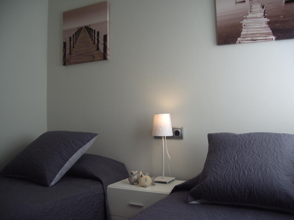Apartamentos Can Quim L' Escala الغرفة الصورة