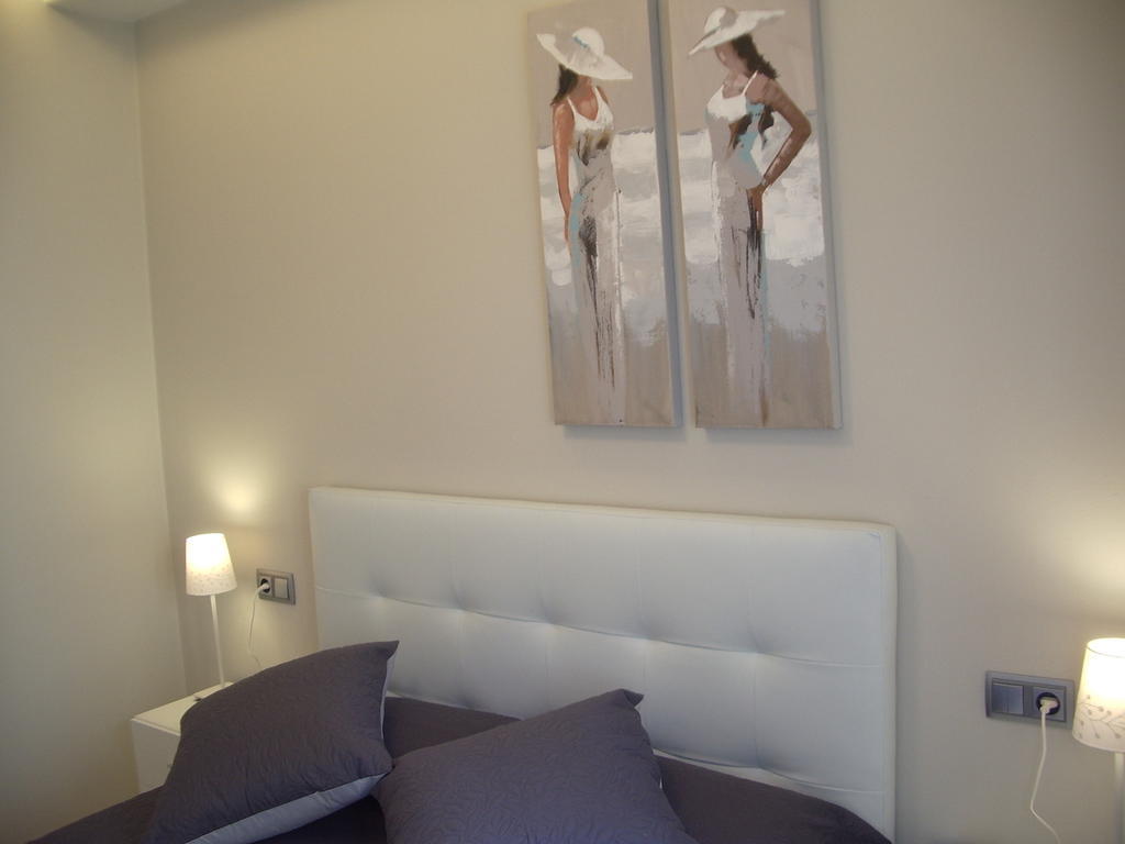 Apartamentos Can Quim L' Escala الغرفة الصورة